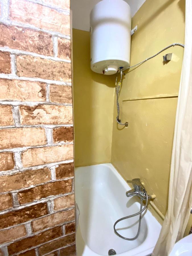 В Центрі Біля Ратуші Вулиця Площа Ринок 11 Lviv Extérieur photo